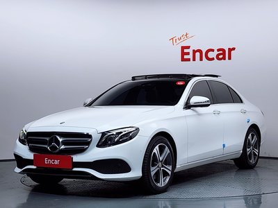 MERCEDES-BENZ E-CLASS - 1