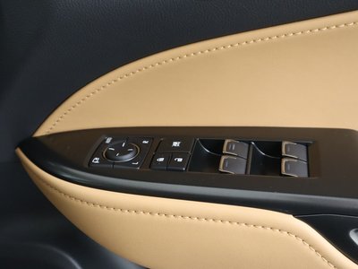 2022 Lexus NX — миниатюра 27