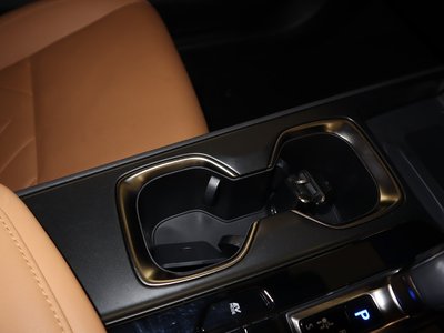 2022 Lexus NX — миниатюра 20