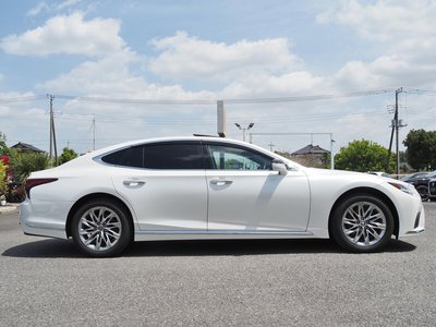 LEXUS LS - 9