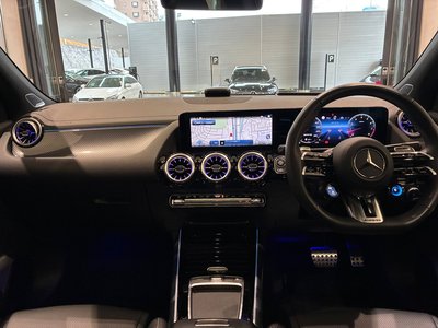 MERCEDES-BENZ GLA AMG - 5