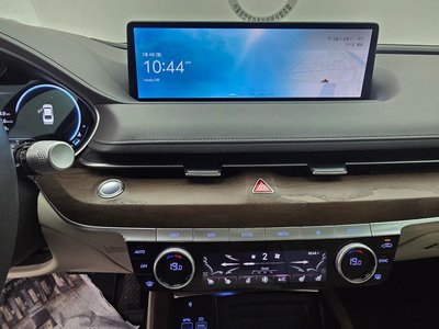 GENESIS G80 (RG3) - 9