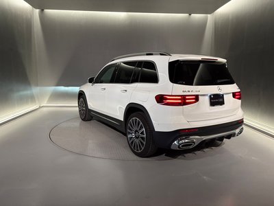 MERCEDES-BENZ GLB - 8