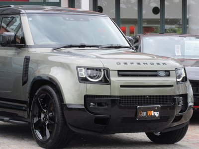 LAND ROVER DEFENDER - 5