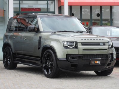 LAND ROVER DEFENDER - 4