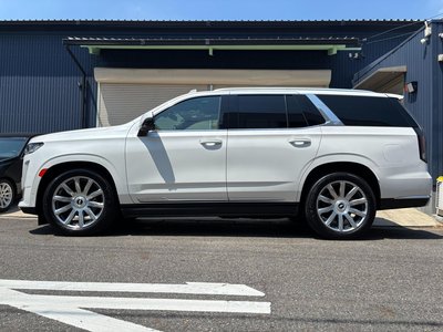 CADILLAC ESCALADE - 7