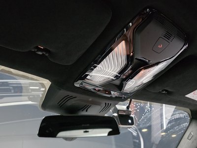 2022 BMW X7 — миниатюра 22
