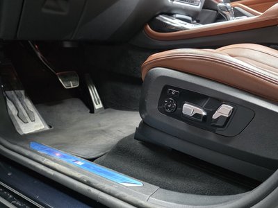2022 BMW X7 — миниатюра 34