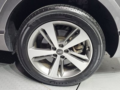 GENESIS GV80 - 8