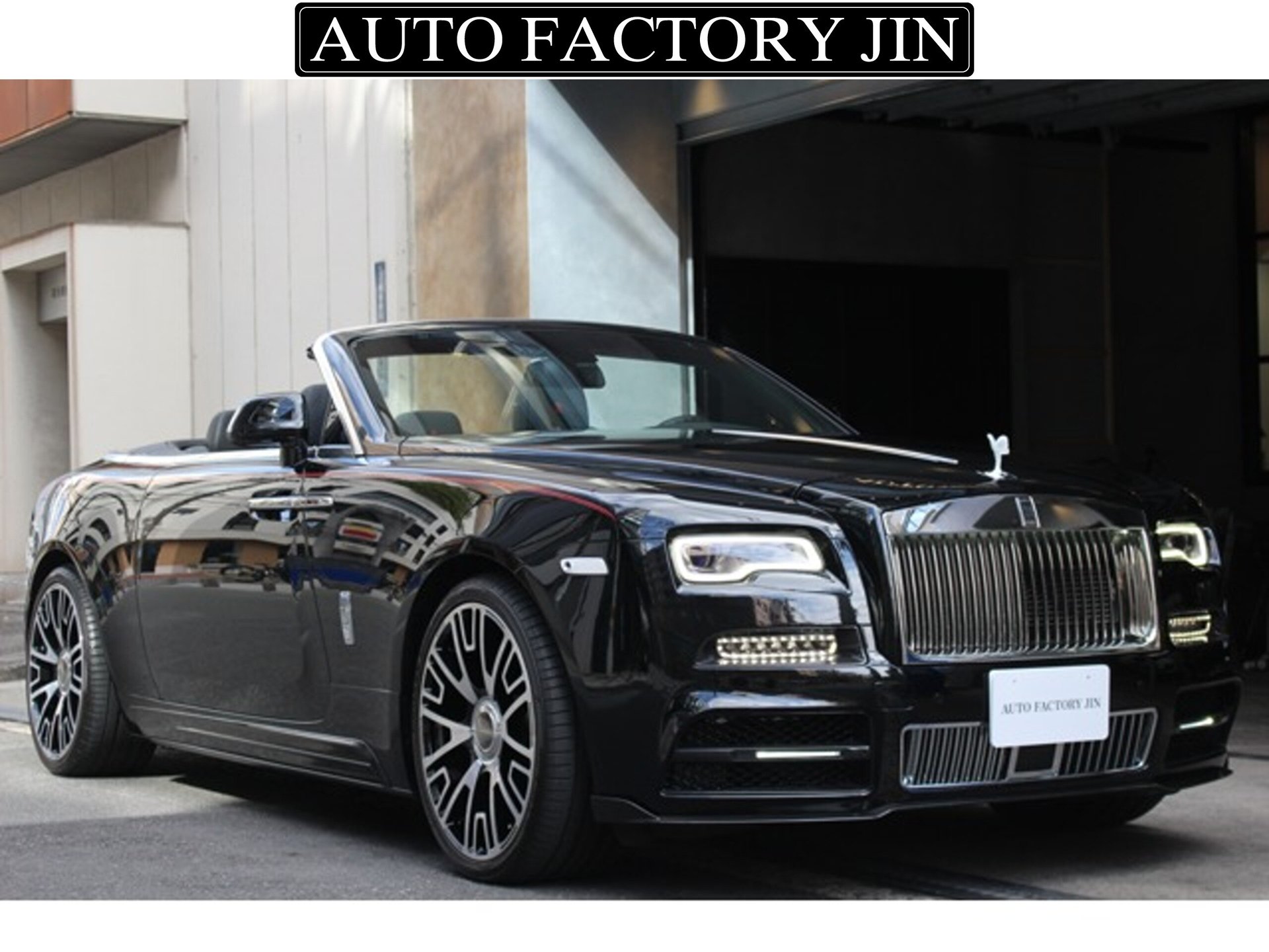 ROLLS ROYCE DAWN - View 1