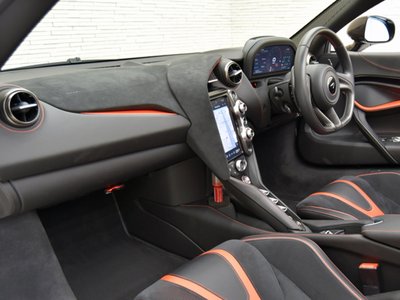 صورة 10 لـ 2021 Mclaren 720S SPIDER