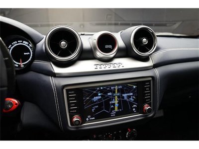2015 FERRARI CALIFORNIA T — миниатюра 16