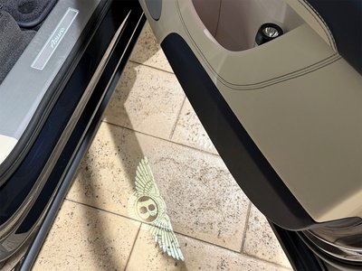 BENTLEY BENTAYGA - 9