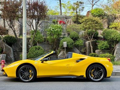 FERRARI 488 SPIDER - 2