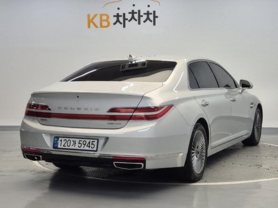 2019 Genesis G90 照片 2