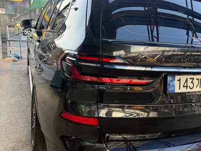 BMW X7 - 8