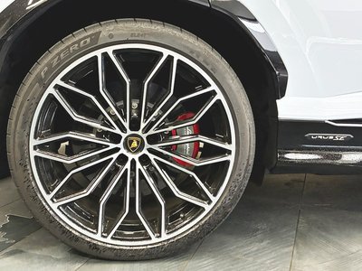 صورة مصغرة 17 لـ 2025 Lamborghini URUS