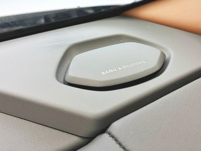 صورة مصغرة 12 لـ 2025 Lamborghini URUS