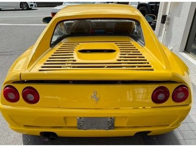 FERRARI F355 - 6