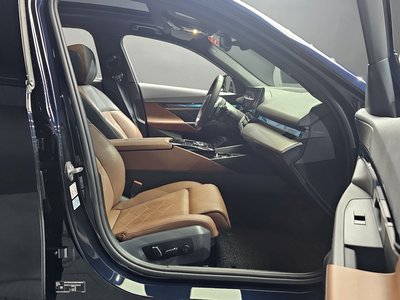 2024 BMW 5 SERIES — миниатюра 16
