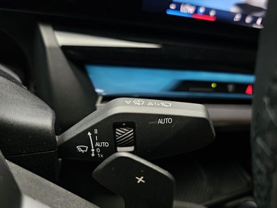 2024 BMW 5 SERIES — миниатюра 25