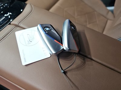 2024 BMW 5 SERIES — миниатюра 30
