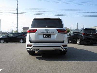 صورة مصغرة 14 لـ 2025 Toyota LAND CRUISER 300