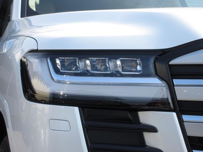 صورة مصغرة 24 لـ 2025 Toyota LAND CRUISER 300