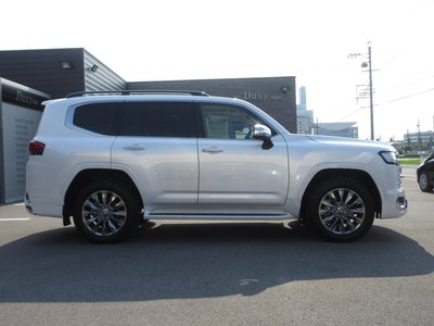 صورة مصغرة 21 لـ 2025 Toyota LAND CRUISER 300