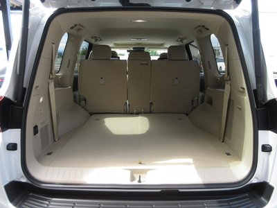 صورة 64 لـ 2025 Toyota LAND CRUISER 300