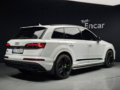 AUDI Q7 - 3