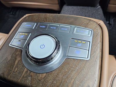 2023 Genesis G80 (RG3) thumbnail 19