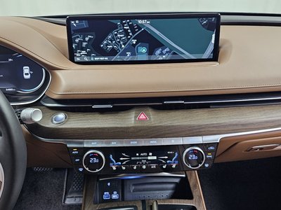 2023 Genesis G80 (RG3) thumbnail 13