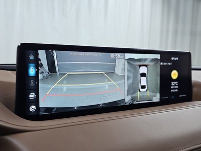 2023 Genesis G80 (RG3) thumbnail 14