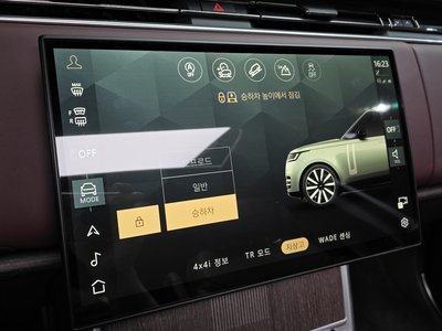 2025 LAND Rover RANGE ROVER — миниатюра 15