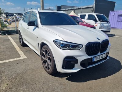 صورة 2 لـ 2022 BMW X5