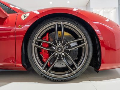 صورة 5 لـ 2017 Ferrari 488 GTB