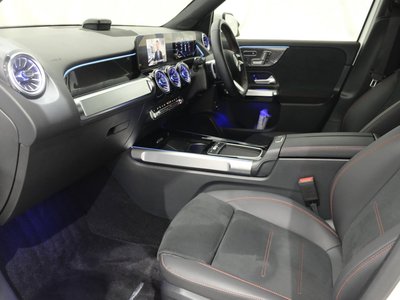 2025 Mercedes-BENZ GLB — миниатюра 26