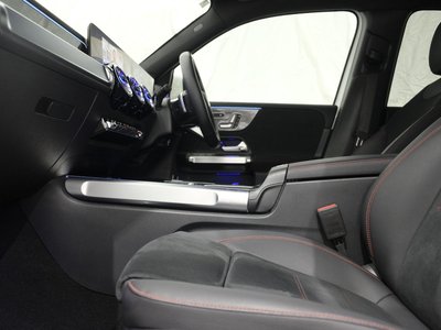 2025 Mercedes-BENZ GLB — миниатюра 27