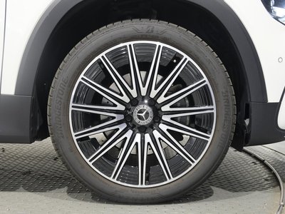 2025 Mercedes-BENZ GLB — миниатюра 50