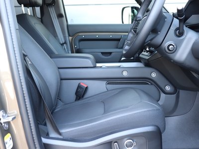 صورة مصغرة 45 لـ 2025 LAND Rover DEFENDER