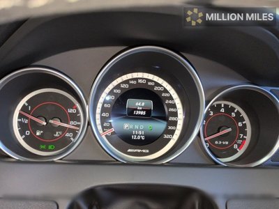 MERCEDES-BENZ C-CLASS AMG - 6