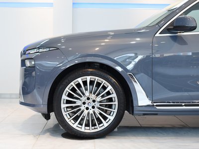 BMW X7 - 8