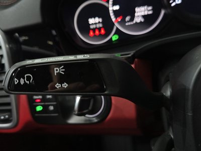 صورة مصغرة 36 لـ 2023 Porsche CAYENNE