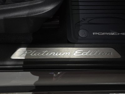 صورة مصغرة 39 لـ 2023 Porsche CAYENNE