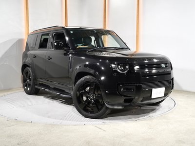 LAND ROVER DEFENDER - 1