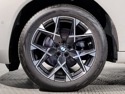 2025 BMW X3 — миниатюра 24