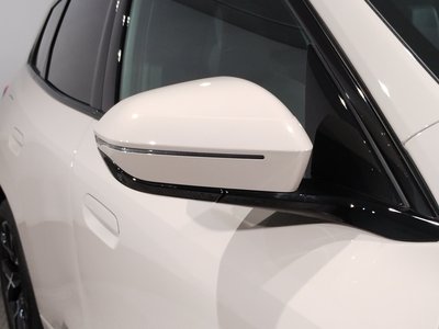 2025 BMW X3 — миниатюра 19