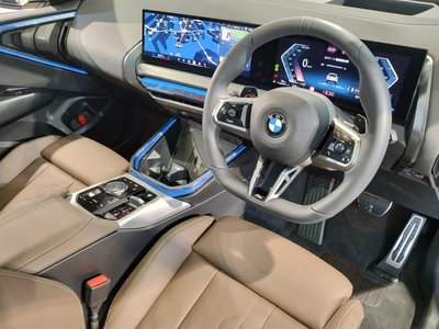 2025 BMW X3 — миниатюра 32