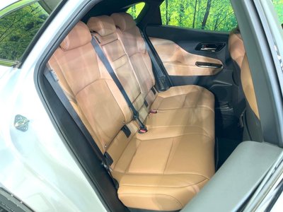 TOYOTA CROWN SPORT - 9